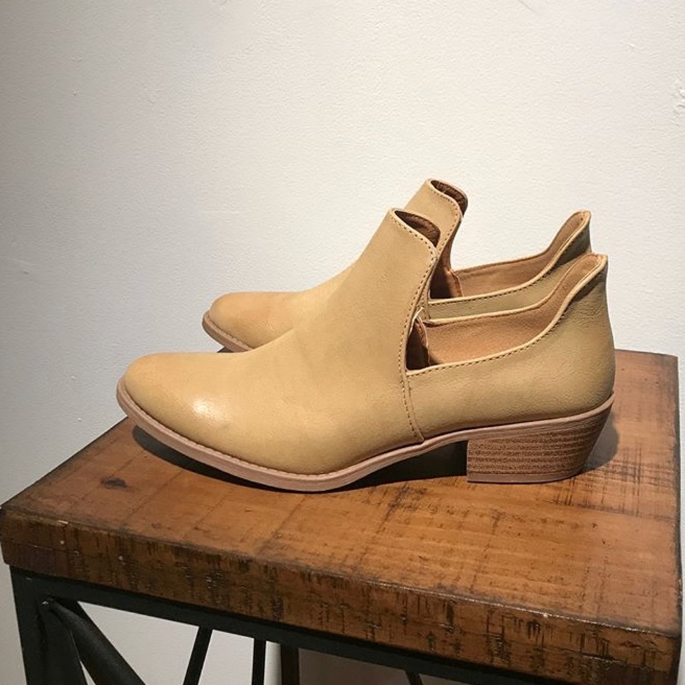 ❤️ Tan open side ankle bootie - Picture 4 of 8